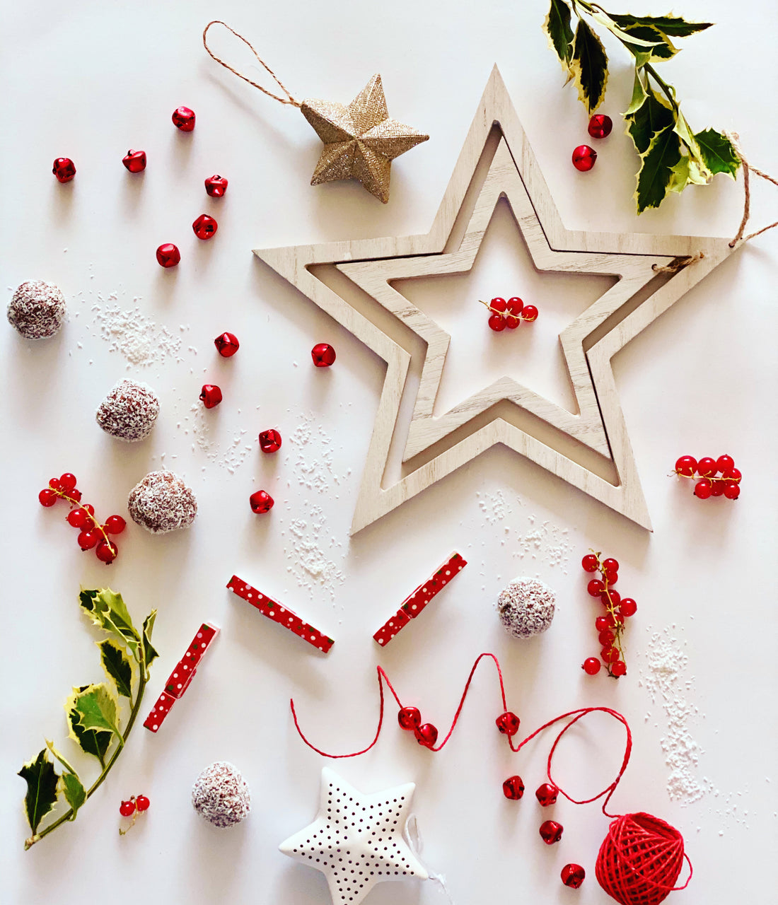 A time to Share + November Giveaway + Christmas Hours